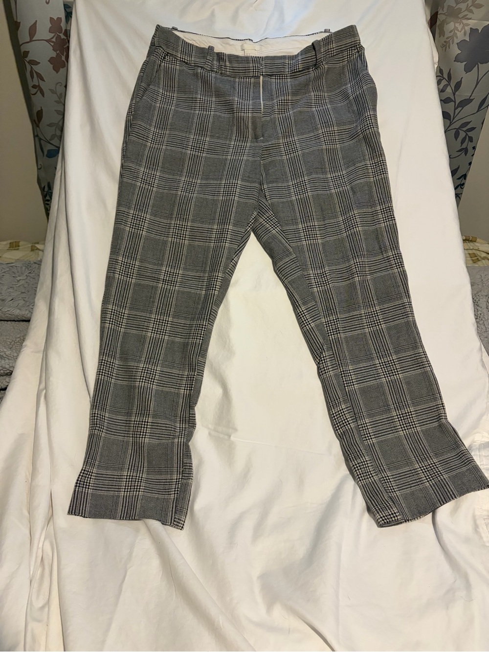 H&M Gray Plaid Dress Pants